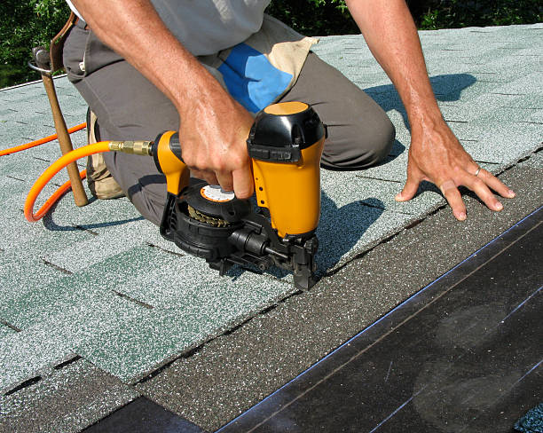 Best Commercial Roofing Services  in Marquette, MI